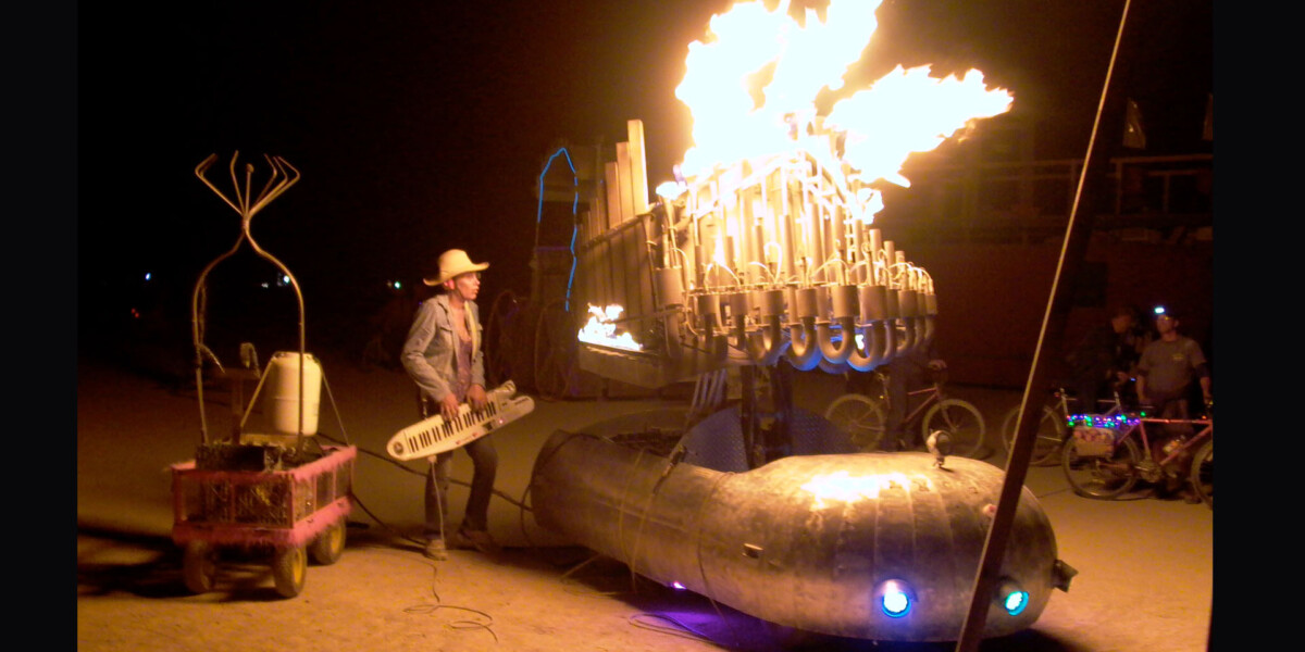 Lucy Hosking Satan's Calliope. Performance Artist, Mechanical Engineer Lucy Hosking Satan's Calliope. Performance Artist, Mechanical Engineer