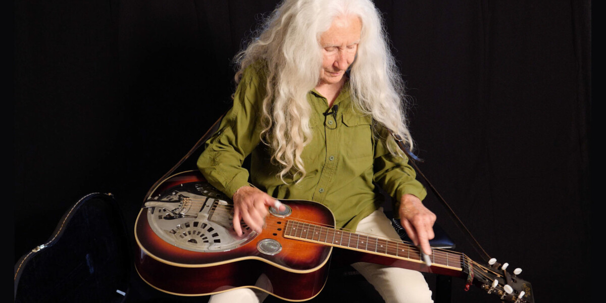 Patti Maxine World Champon Lap Steel Guitar, Singer, Songwriter Patti Maxine World Champon Lap Steel Guitar, Singer, Songwriter